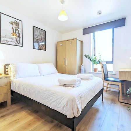 Guest Room In City Centre Near Key Attractions Liverpool Dış mekan fotoğraf