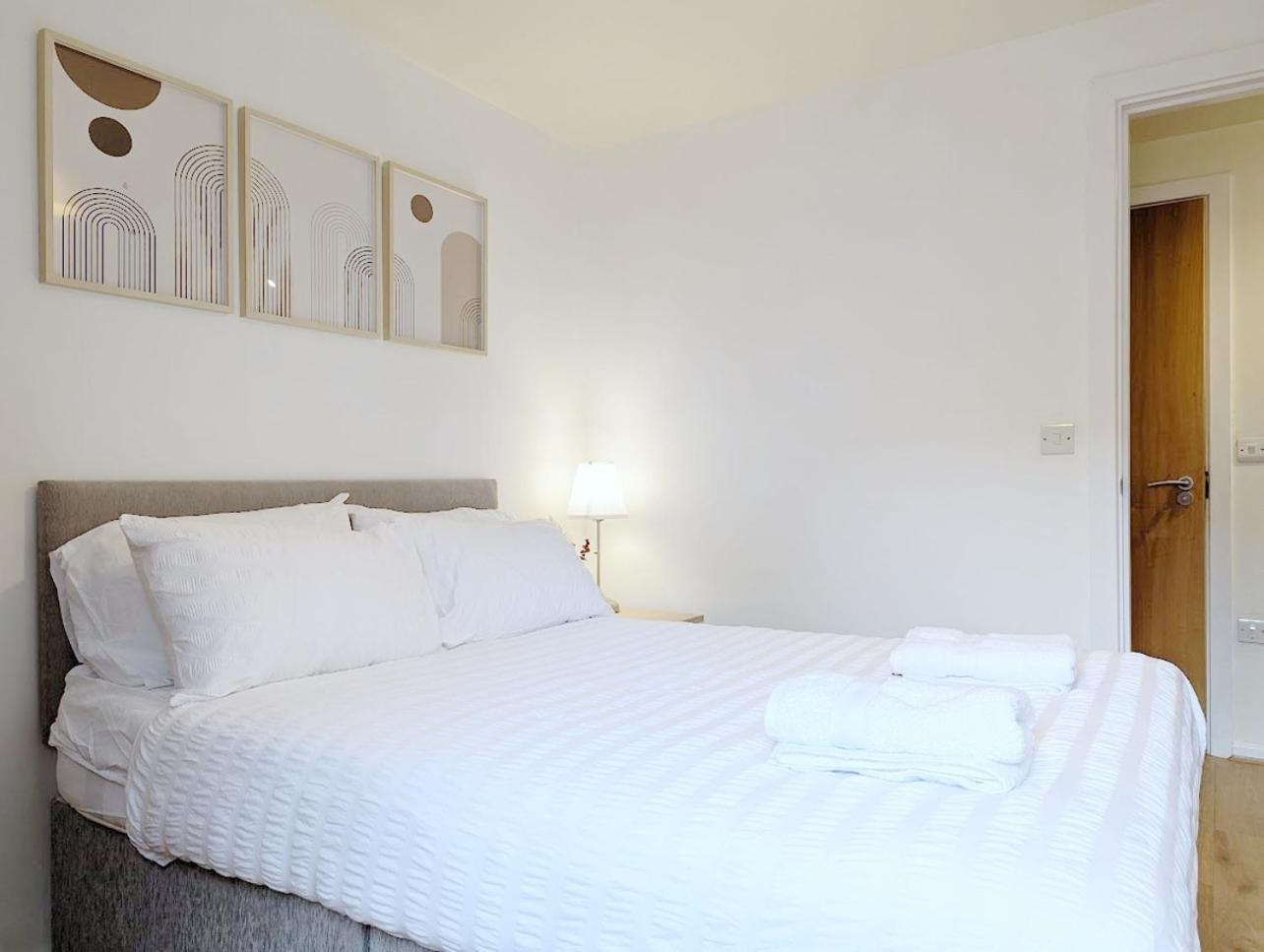 Guest Room In City Centre Near Key Attractions Liverpool Dış mekan fotoğraf